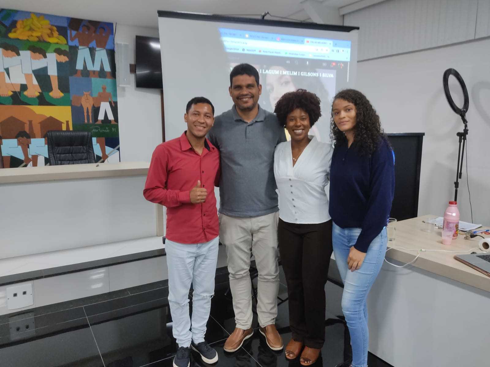 Camacã: Prefeitura de Camacã, SEBRAE e CDL promovem palestra sobre atendimento a clientes em vários temas